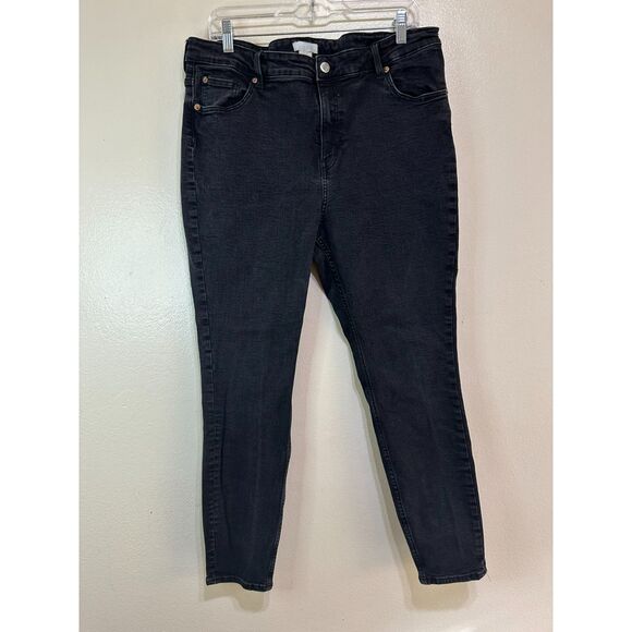 H&M Denim - H&M Women's High Rise Black Denim Plus Size 18 Jeans Mom Jeans